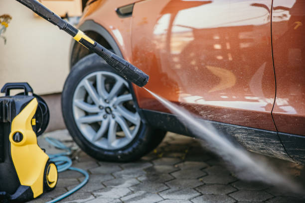 Best Garage Pressure Washing  in South Farmingdale, NY